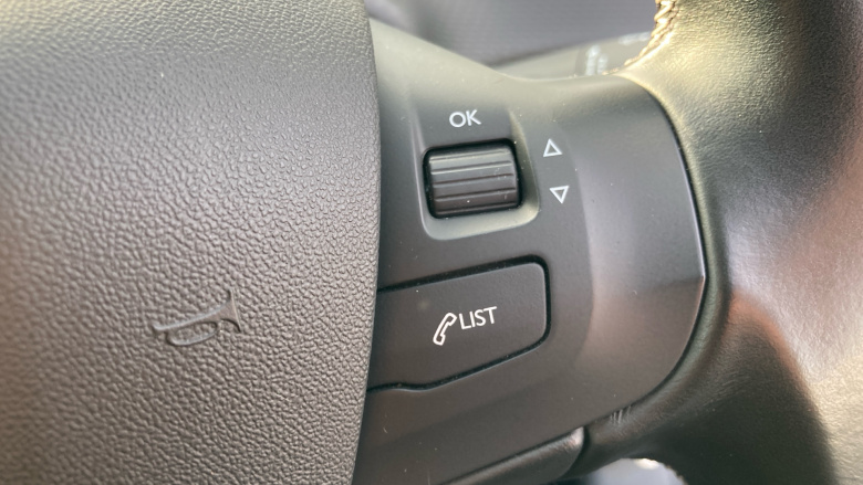 Peugeot 208 1.2 PureTech 82 Tech Edition 5dr [Start Stop] Petrol Hatchback